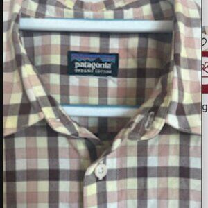 Patagonia Mens Go To Shirt Button Down Collared organic cotton